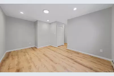 38 Clymer Street, Port Jefferson, NY 11776 - Photo 16