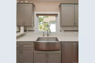 11 Toomey Drive, Poughkeepsie, NY 12603 - Photo 10