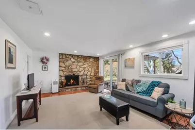 3 Terrace Drive, Hauppauge, NY 11788 - Photo 20