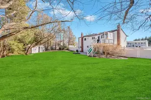 3 Terrace Dr, Hauppauge, NY 11788 - Photo 32