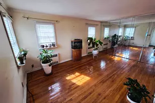 60 Liberty Blvd, Valley Stream, NY 11580 - Photo 4