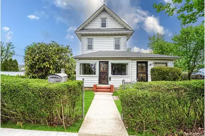 217 Bennett Avenue, Hempstead, NY 11550 - Photo 1