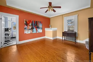 217 Bennett Ave, Hempstead, NY 11550 - Photo 8