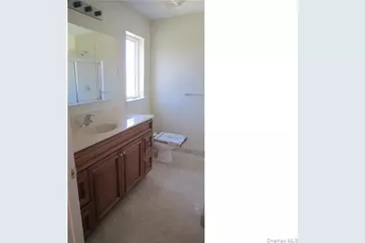 318 Tondo Circle, Harriman, NY 10926 - Photo 10