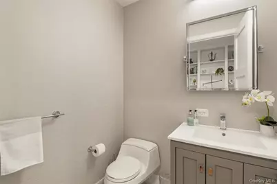 5 Renaissance Square #PH5E (36fl), White Plains, NY 10601 - Photo 18