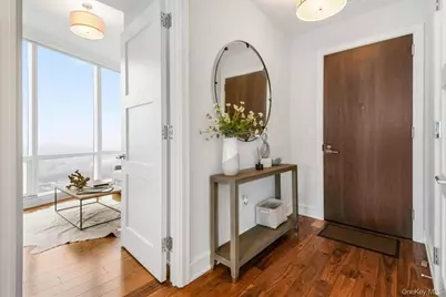 5 Renaissance Square #PH5E (36fl), White Plains, NY 10601 - Photo 2