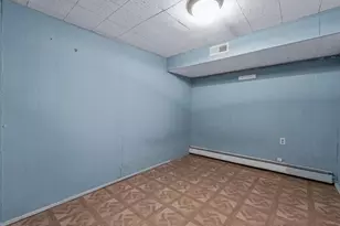 206 Hunnewell Ave, Elmont, NY 11003 - Photo 16