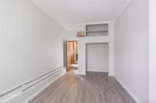 9 Lyons Ave, Farmingdale, NY 11735 - Photo 18