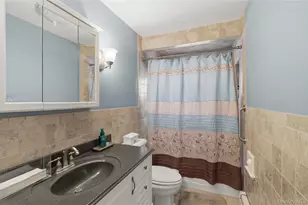 9 Lyons Ave, Farmingdale, NY 11735 - Photo 14