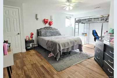 131 Forrest Avenue, Shirley, NY 11967 - Photo 28