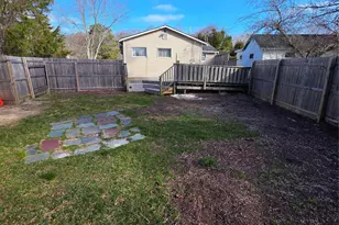 14 Lincoln Rd, Hampton Bays, NY 11946 - Photo 20