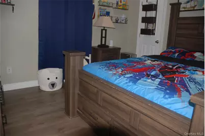 137 Carleton Drive E, Shirley, NY 11967 - Photo 10