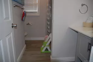 137 Carleton Dr E, Shirley, NY 11967 - Photo 8