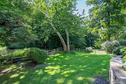 46 Reynal Road, White Plains, NY 10605 - Photo 28