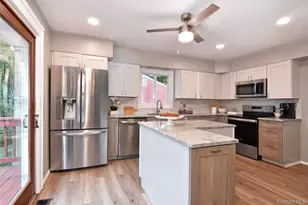 46 Reynal Rd, White Plains, NY 10605 - Photo 12