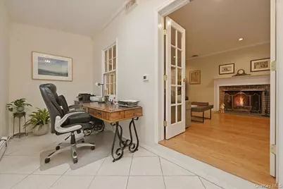 163 Elm Street, Roslyn Heights, NY 11577 - Photo 6