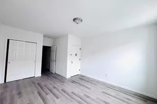 16-88 Gates Ave, Ridgewood, NY 11385 - Photo 8