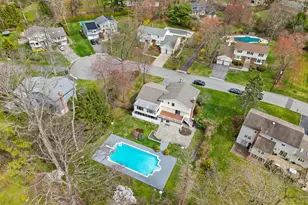 10 Cherry Ln, Scarsdale, NY 10583 - Photo 42
