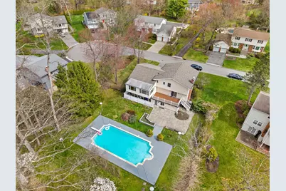 10 Cherry Lane, Scarsdale, NY 10583 - Photo 4