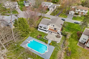 10 Cherry Ln, Scarsdale, NY 10583 - Photo 4