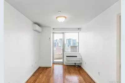 37-20 Prince Street #10D, Flushing, NY 11354 - Photo 8