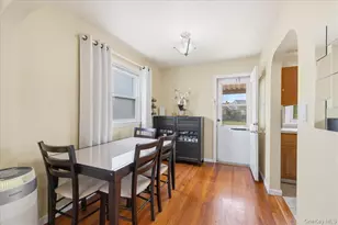 196 William St, Williston Park, NY 11596 - Photo 4