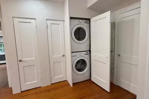 35 Youngs Hill Rd, Huntington, NY 11743 - Photo 12