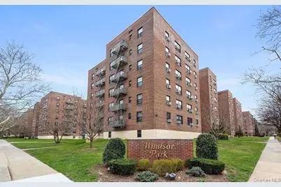 73-11 Bell Boulevard #2C, Oakland Gardens, NY 11364 - Photo 1