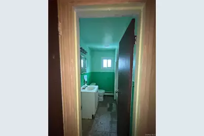 1181 Ocean Avenue, Bay Shore, NY 11706 - Photo 6