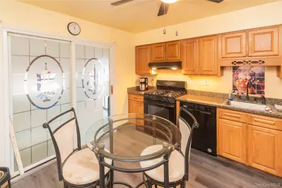 6 Reggie Drive, Wappingers Falls, NY 12590 - Photo 10