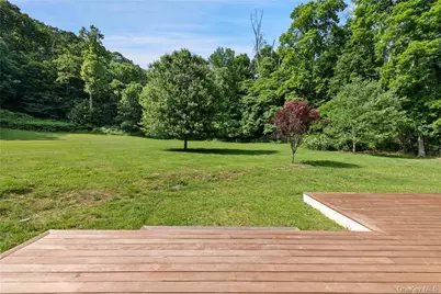 40 Old Post Road, Bedford Corners, NY 10549 - Photo 24