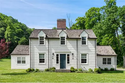 40 Old Post Road, Bedford Corners, NY 10549 - Photo 2