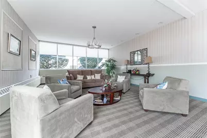 60 Hempstead Avenue #2K, Lynbrook, NY 11563 - Photo 12