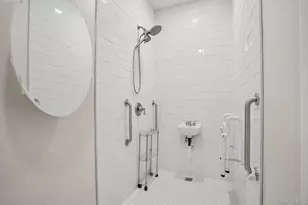 3015 Molly Pitcher Dr, New Windsor, NY 12553 - Photo 16