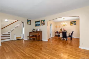 112 Ann St, Valley Stream, NY 11580 - Photo 4