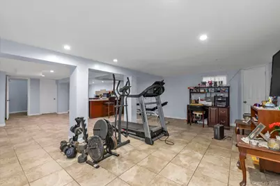 112 Ann Street, Valley Stream, NY 11580 - Photo 18