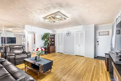 1907 166th Street #Lower, Whitestone, NY 11357 - Photo 4