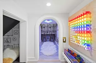 27 Murray Hill Rd, Scarsdale, NY 10583 - Photo 20