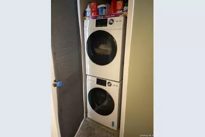 650 Newbridge Road #33, East Meadow, NY 11554 - Photo 8