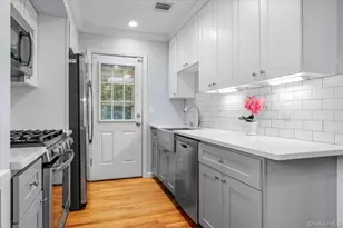 26 Eugene Dr, Kings Park, NY 11754 - Photo 12