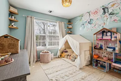 4 Clinton Avenue, Bellport, NY 11713 - Photo 22