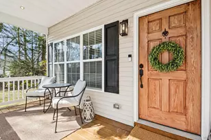 4 Clinton Ave, Bellport, NY 11713 - Photo 6