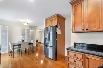 6 Crest Drive N, Yorktown Heights, NY 10598 - Photo 10