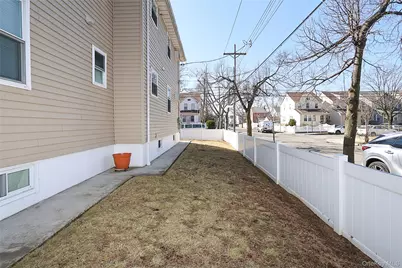 24101 Caney Road, Rosedale, NY 11422 - Photo 24