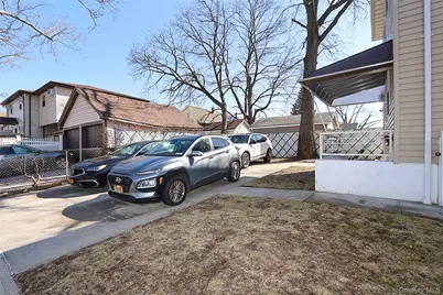 24101 Caney Road, Rosedale, NY 11422 - Photo 22