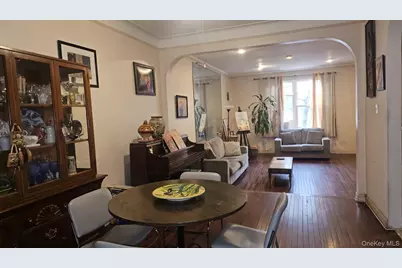 84-15 25th Avenue, East Elmhurst, NY 11370 - Photo 4