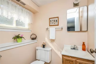 66 Craven Street, Huntington Station, NY 11746 - Photo 22