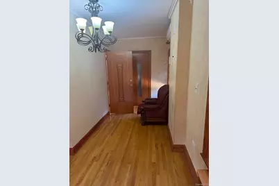 138-54 Hoover Avenue #3R, Briarwood, NY 11425 - Photo 14