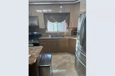 138-54 Hoover Avenue #3R, Briarwood, NY 11425 - Photo 6