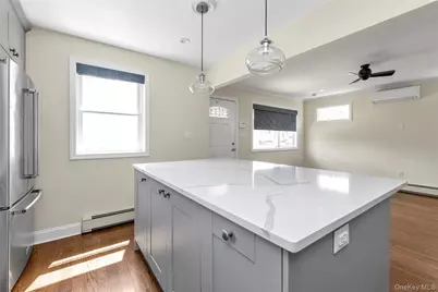 115 Broadmoor Lane, Westbury, NY 11590 - Photo 8